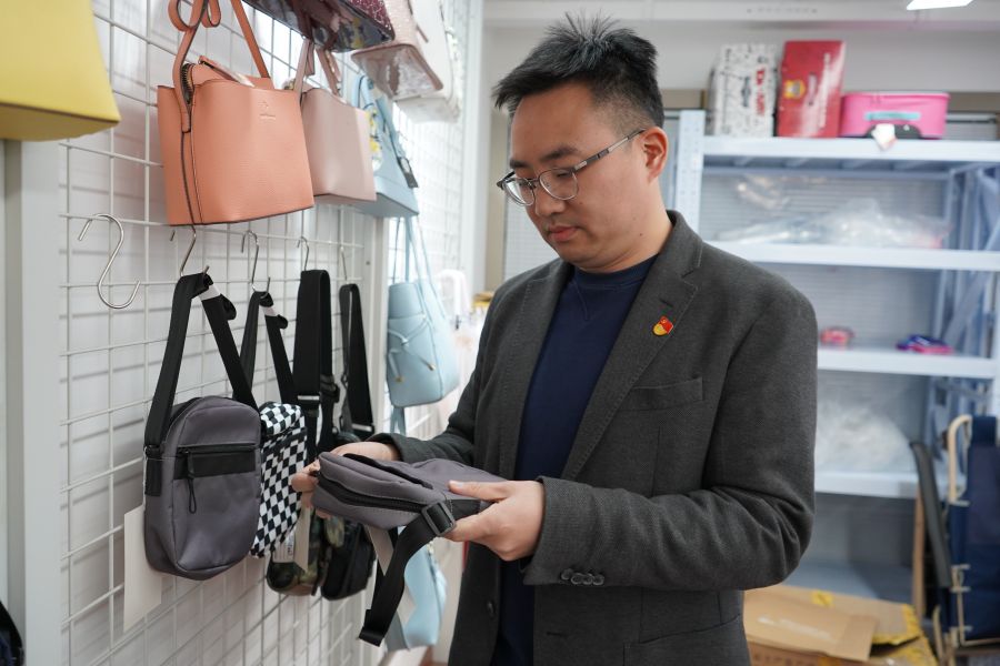 1646376979498194cQ0p.jpg 1.jpg